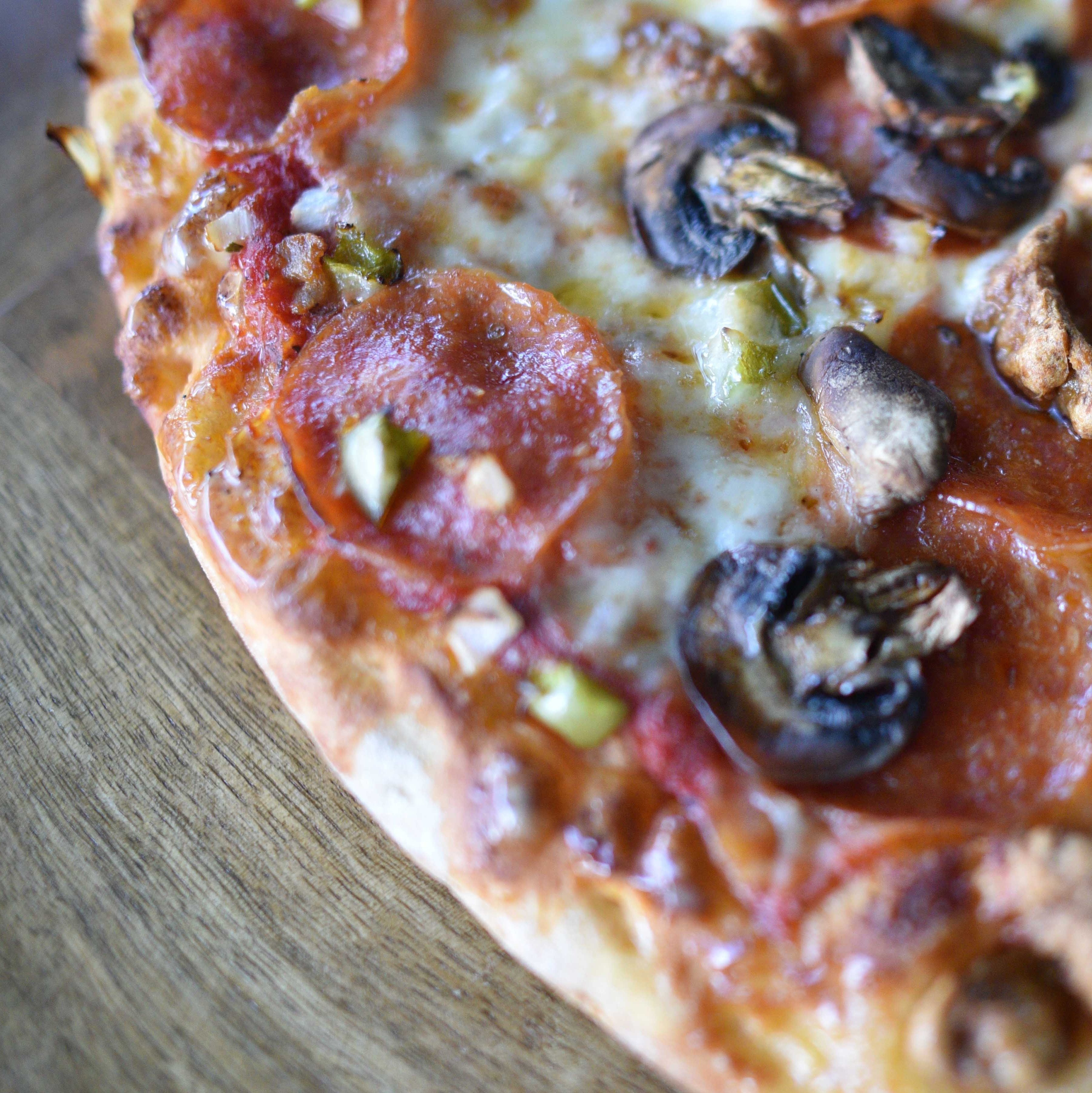 Louies "Special" Pizza | 12".