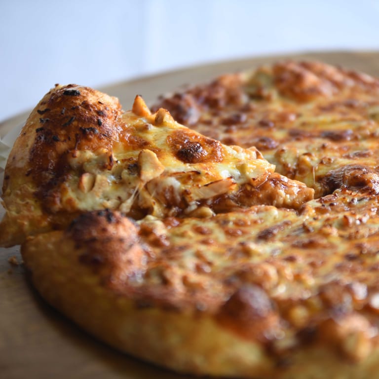 BBQ Chicken Pizza Delight